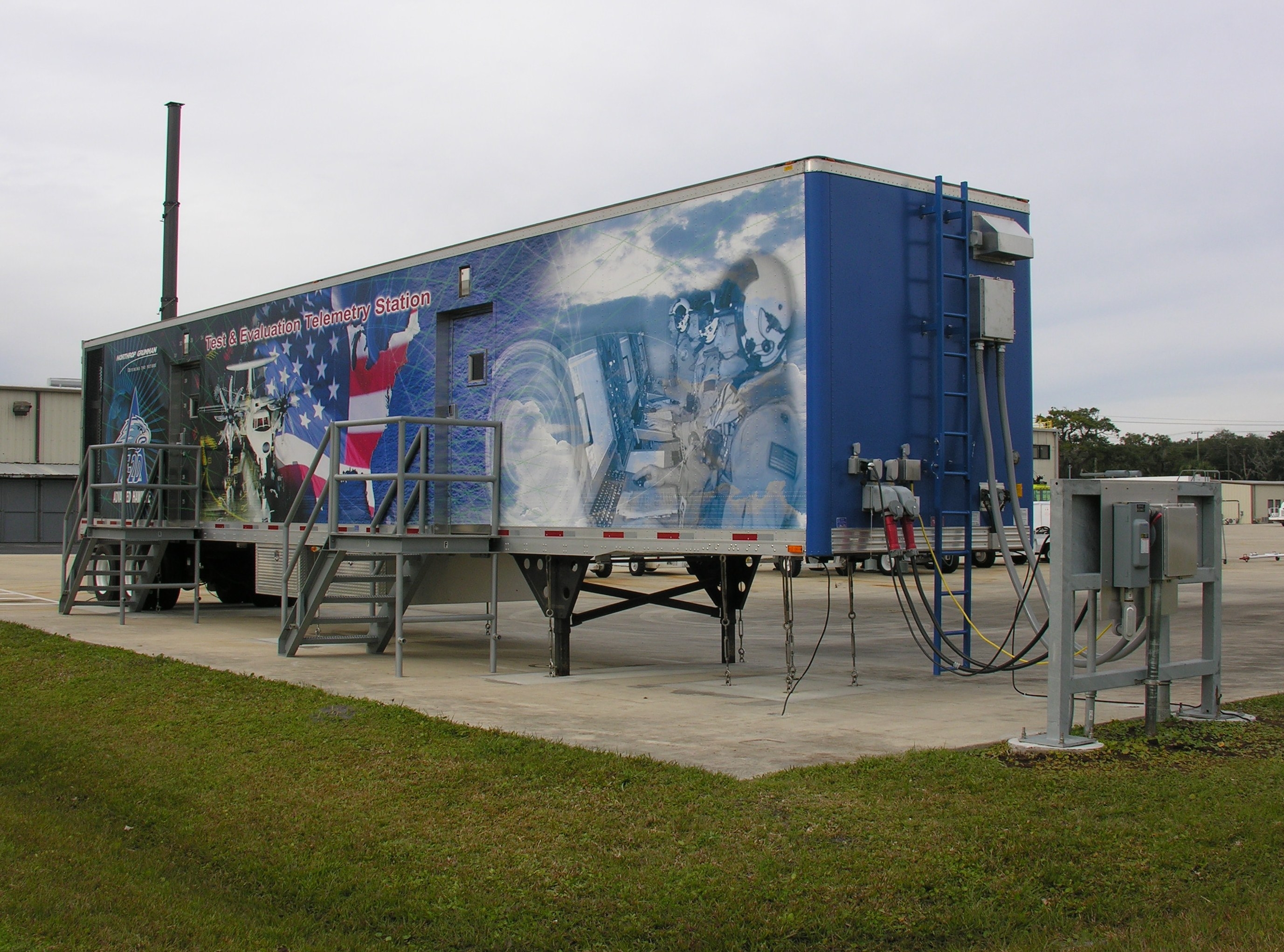 JQMC NASA mobile equipment trailer — specialty aerospace project